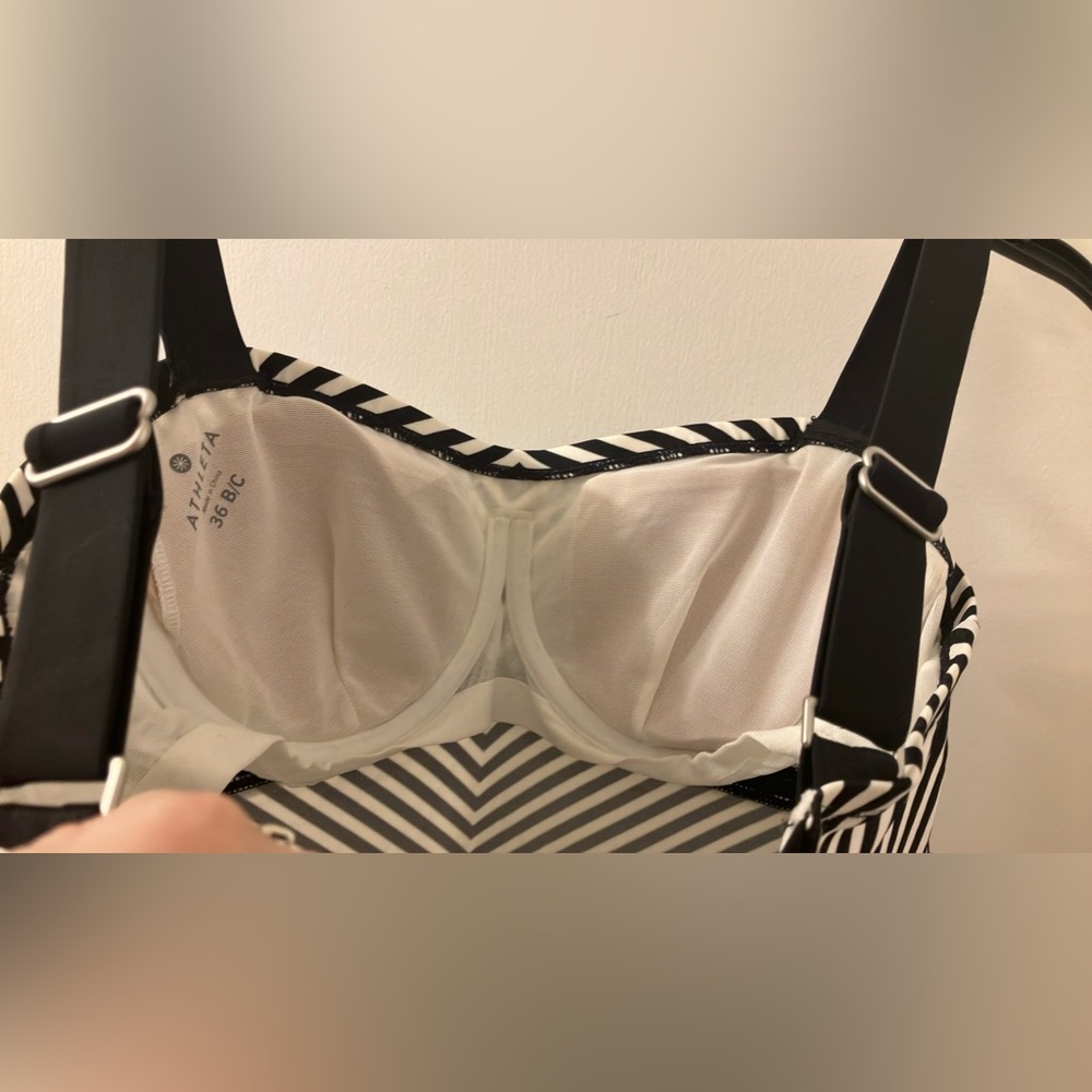 ATHLETA swim dress 36B/C striped wired support removable liners medium - Picture 6 of 6